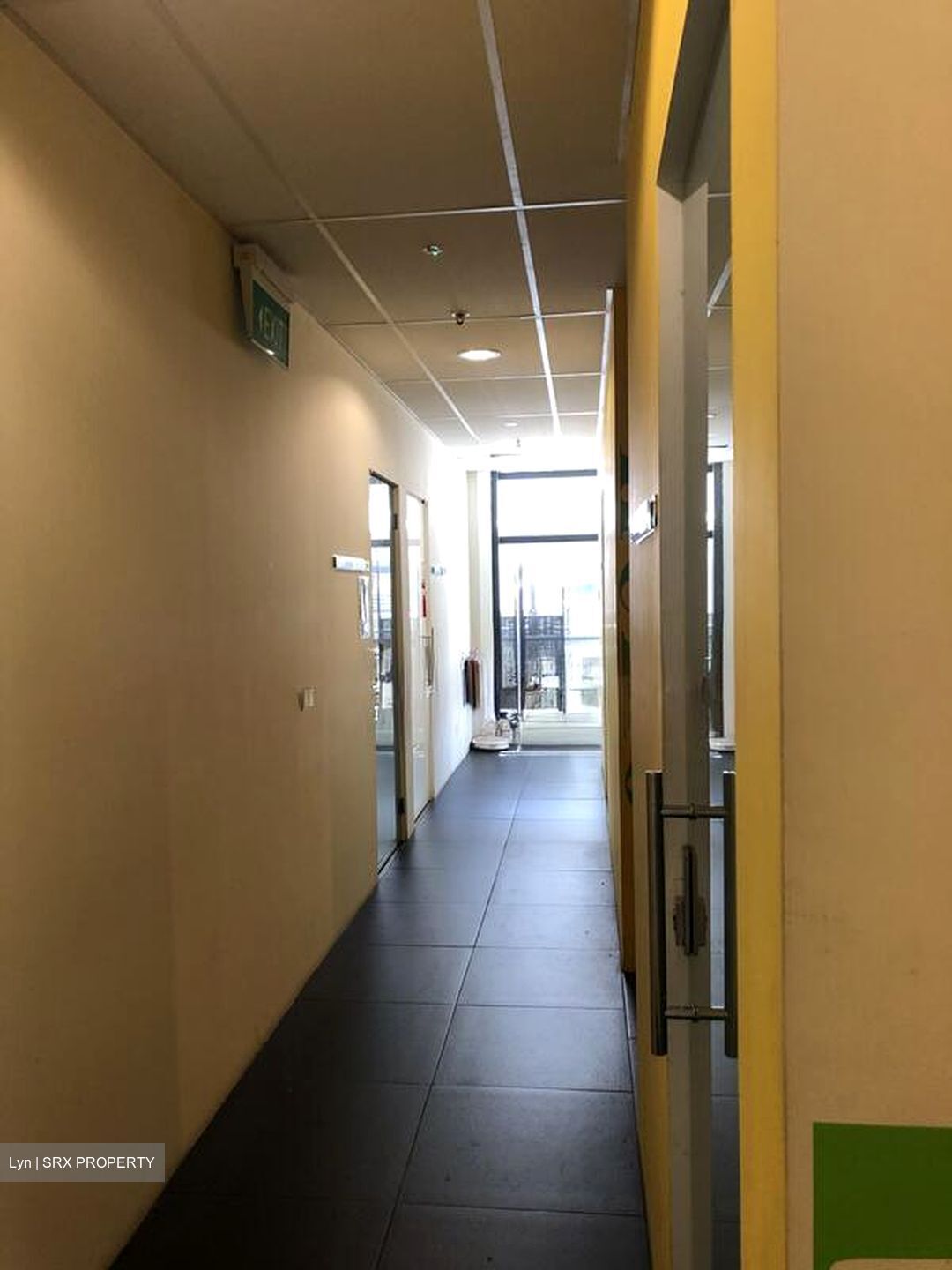 A'posh Bizhub (D27), Factory #565882541
